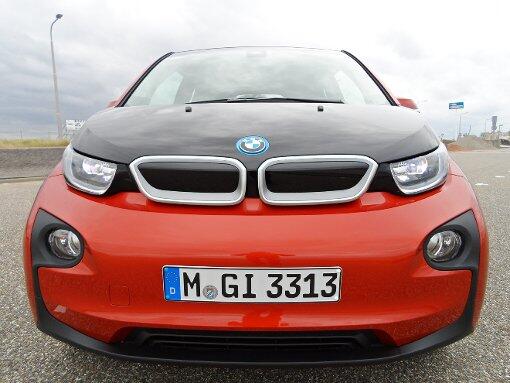 Die Frontansicht des i3: Typisch BMW - und auch doch wieder nicht.