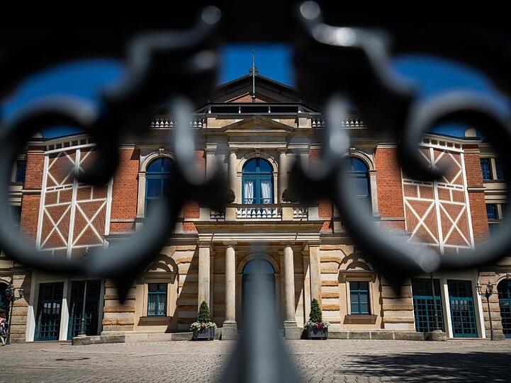 Das Richard-Wagner-Festspielhaus in Bayreuth. Foto: Daniel Karmann/dpa/Archivbild