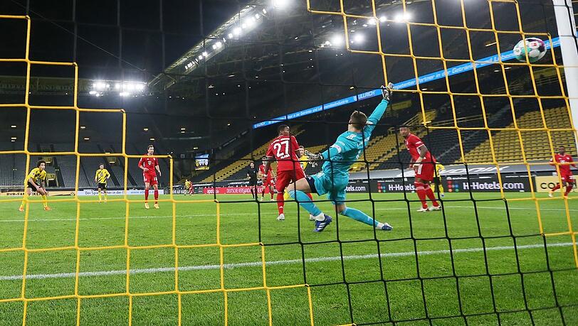 7. November 2020: Reus erzielt das 1:0 für Dortmund.