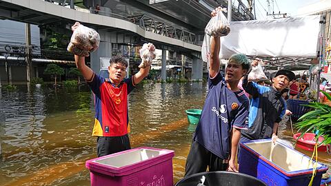 Zahlreiche Provinzen und die Hauptstadt Bangkok sind betroiffen.