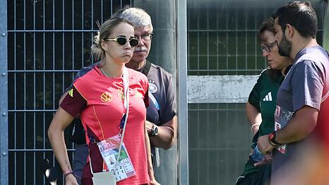 Giulia Gwinn nach ihrer Verletzung beim DFB-Training