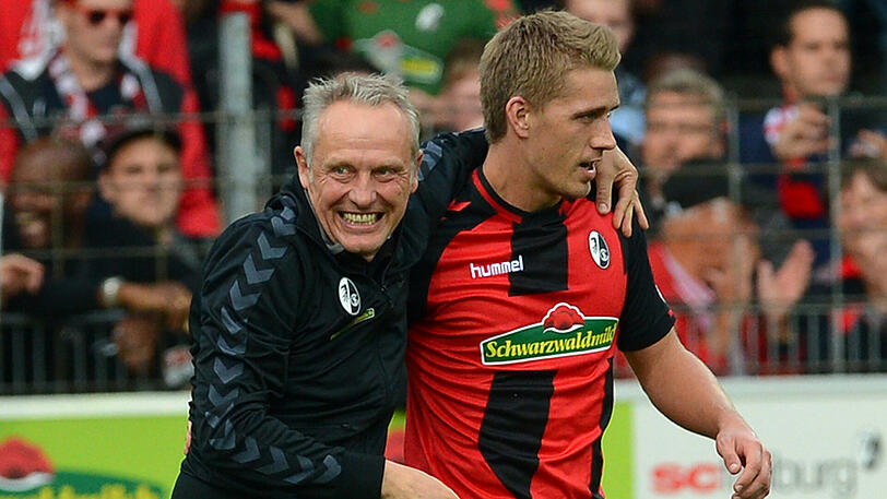Nils Petersen ist vo0ll des Lobes für Christian Streich