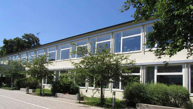 Der Altbau der Grundschule am Schubinweg. Der Altbau der Grundschule am Schubinweg.