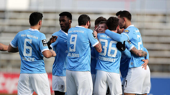 Nach dem Derby-Sieg gegen den FC Bayern will der TSV 1860 die Hinrunde mit einem Sieg gegen den FC Ingolstadt krönen.