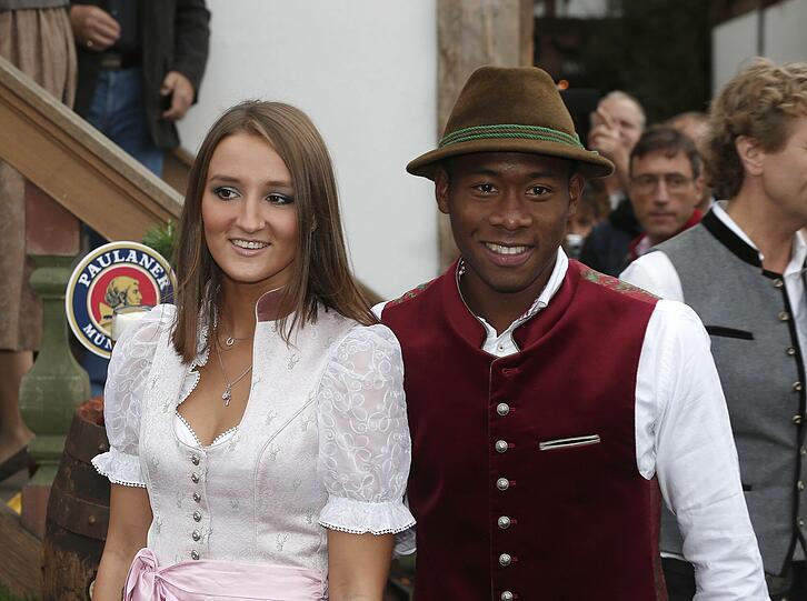 Weitere Bilder vom Bayern-Besuch auf der Wiesn 2014