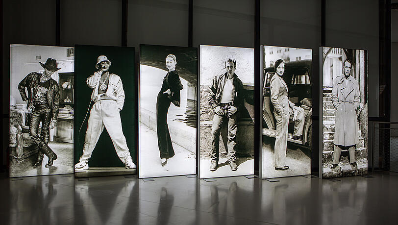 Wie man Kleidung trägt, ist wichtiger als was man trägt. Das zeigt eine Ausstellung in Augsburg. Wie man Kleidung trägt, ist wichtiger als was man trägt. Das zeigt eine Ausstellung in Augsburg.