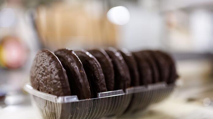 Lebkuchen - in Deutschland werden sie vor allem in Bayern hergestellt. (Archivbild)