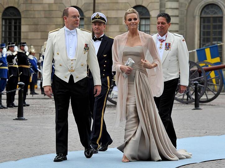 Sind sie bei der Hochzeit der Kronprinzessin Victoria von Schweden auf den Geschmack gekommen? Fürst Albert II. von Monaco und Charlene Wittstock