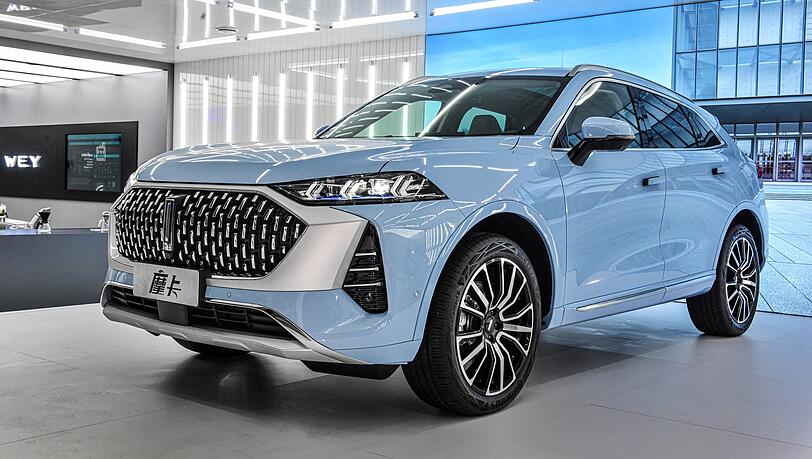 Der V71 verbindet Luxus, Design und Technologie. Der V71 verbindet Luxus, Design und Technologie.