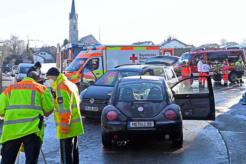 Das fünfjährige Mädchen wurde bei dem Autounfall ihrer Mutter zunächst schwerverletzt.