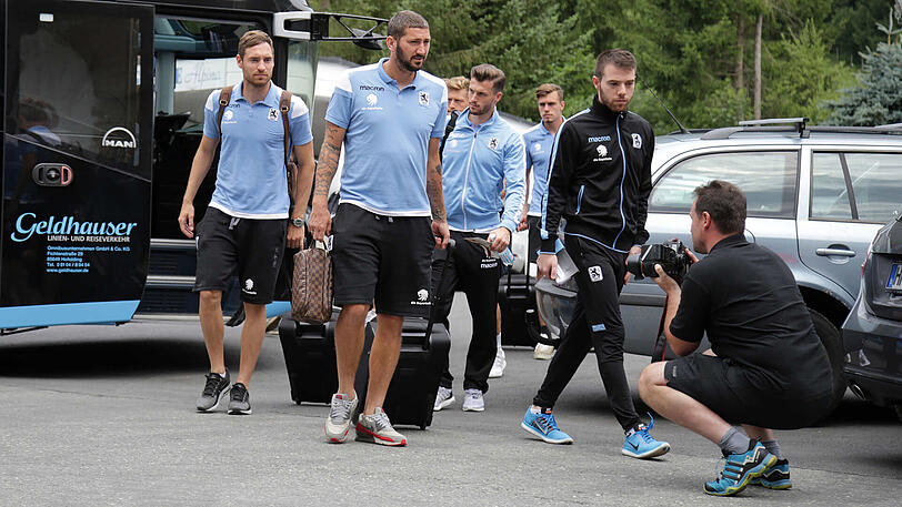 Die Löwen sind da! In Kössen/Tirol hat das zweite Trainingslager des TSV 1860 in der Vorbereitung auf die Drittliga-Saison begonnen.