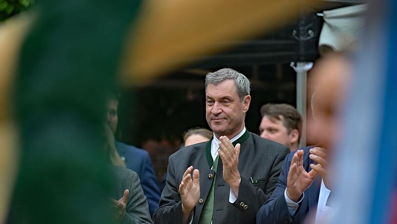 S&ouml;der ist mit dem bayerischen Kabinett auf Kurzbesuch in Br&uuml;ssel gewesen.