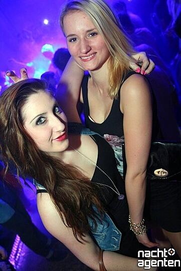 Viel los ist auch bei Chuckie Live im neuraum. Mehr Bilder von unter: www.nachtagenten.de