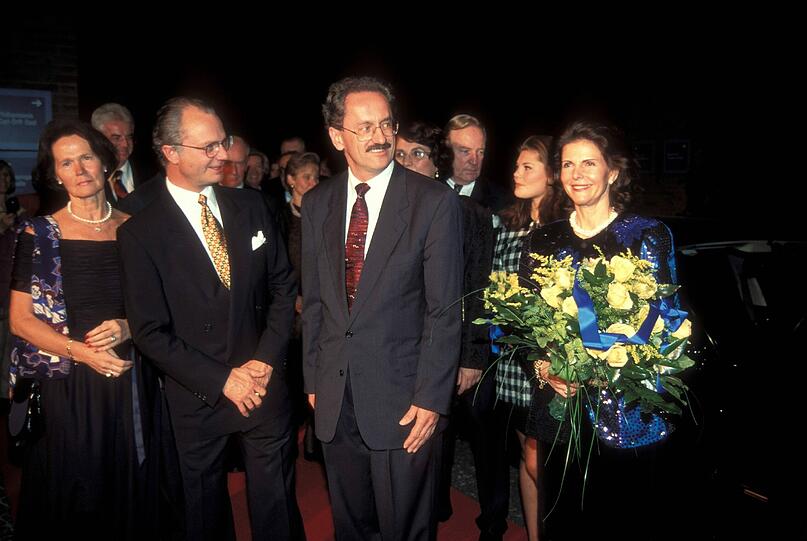 Königs unter sich: der Bürger-King 1995 mit Königin Silvia von Schweden (re.) und ihrem Gemahl König Carl Gustaf.