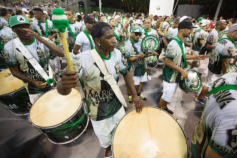In Sao Paulo wird schon fleißig geübt für den brasilianischen Karneval im Februar. Die Bilder.