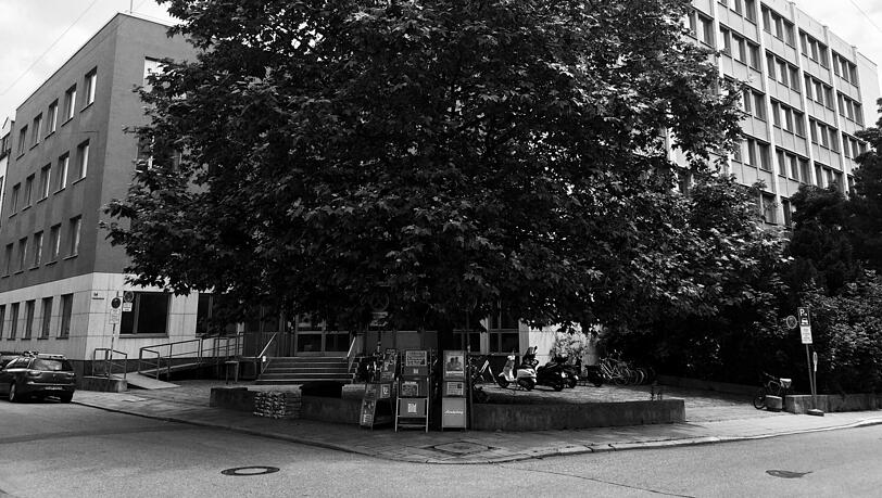 Versicherungsbau, Erzgie&szlig;ereistra&szlig;e 14.