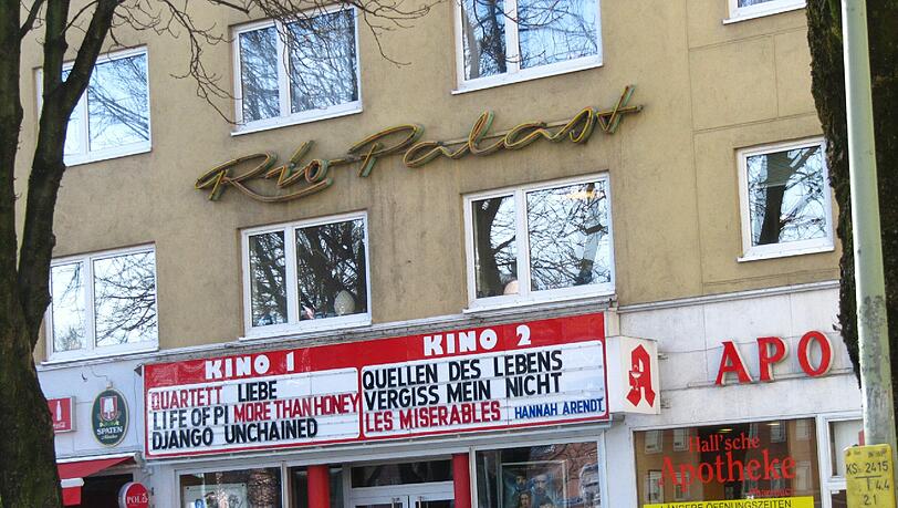Beliebter Treffpunkt: Das Rio-Kino am Rosenheimer Platz. Die Betreiber begeistern mit ihrer besonders erlesenen Filmauswahl. Zentral gelegen ist es auch noch. Beliebter Treffpunkt: Das Rio-Kino am Rosenheimer Platz. Die Betreiber begeistern mit ihrer besonders erlesenen Filmauswahl. Zentral gelegen ist es auch noch.