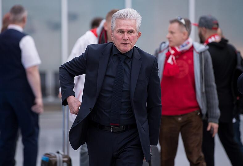 Weitere Bilder vom Abflug der Bayern-Spieler.