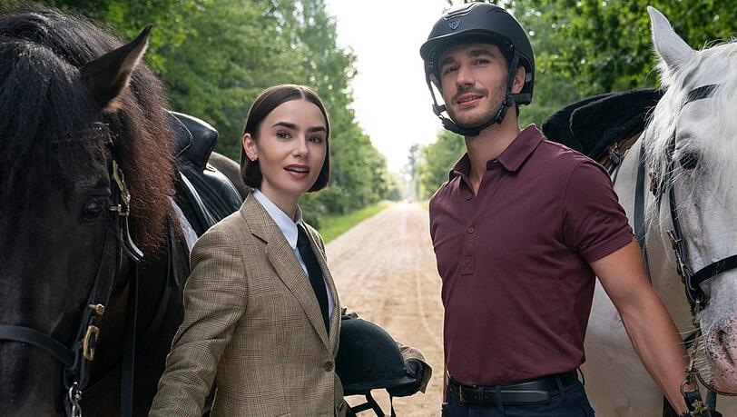 Lily Collins und Eugenio Franceschini in "Emily in Paris". Lily Collins und Eugenio Franceschini in "Emily in Paris".