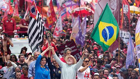 Der Linkspolitiker Lula wurde zum Sieger der Pr&auml;sidentenwahl erkl&auml;rt.