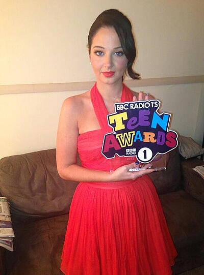 Und hier kommen die Gewinnerinnen der letzten Jahre! 2012: Sängerin und Schauspielerin Tulisa (24)