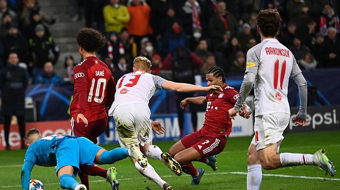 Das Hinspiel zwischen Bayern und Salzburg endete 1:1.