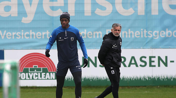 Jacobacci setzt auf die Jugend - Nicht nur im Training darf Mansour Ouro-Tagba mitmischen