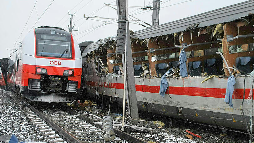 Die Bilder vom Zugunglück in Niklasdorf