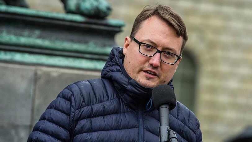 Felix Sproll von Volt verlässt die SPD-Fraktion. Doch, ob er sich den Grünen anschließen darf, ist unklar.