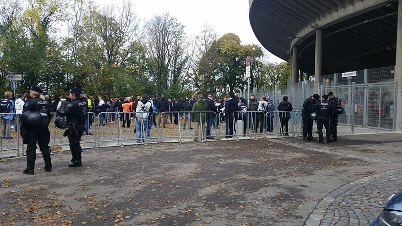 Impressionen vor dem Münchner Derby.