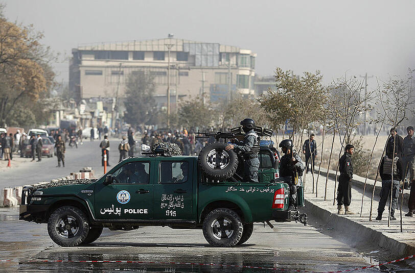 Bei Abschiebungen in afghanische Großstädte wie das immer wieder von Anschlägen erschütterte Kabul hat die Bundesregierung keine Sicherheitsbedenken.