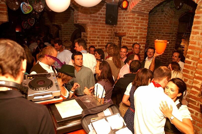 Im verwinkelten Keller des Barysphär geht die Party nach der Wiesn richtig los.