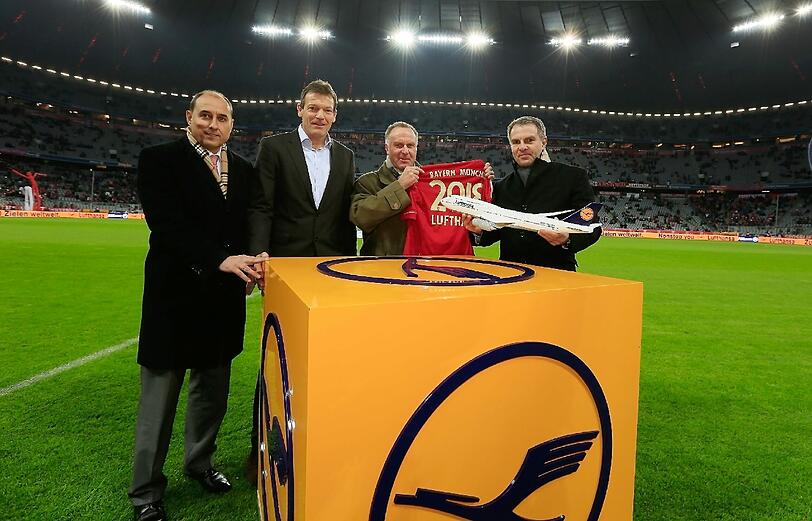 Die Lufthansa bleibt bis 2018 Partner des FC Bayern München.