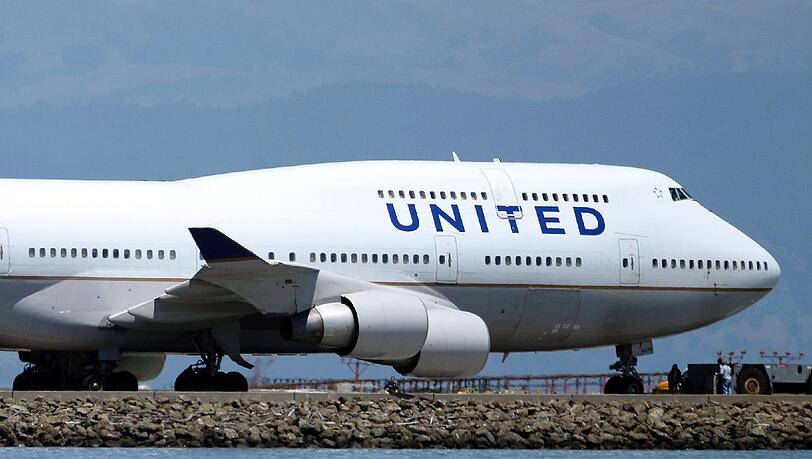Billigflieger wider Willen: Die weltgrößte Fluggesellschaft United Continental hat durch eine Panne Flüge fast verschenkt.(Archivbild) Billigflieger wider Willen: Die weltgrößte Fluggesellschaft United Continental hat durch eine Panne Flüge fast verschenkt.(Archivbild)