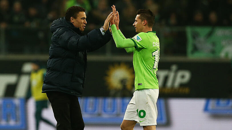 Ihre Wege trennen sich: Wolfsburgs Trainer Valerien Ismael (links) und Nationalspieler Julian Draxler.