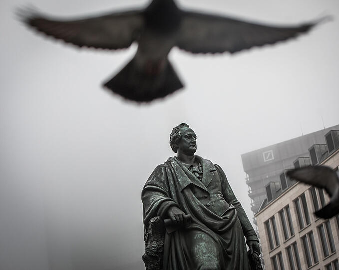 Die Goethe-Statue in Frankfurt
