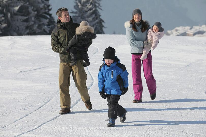 Die dänischen Royals in Verbier (Schweiz): Prinz Frederik mit Frau Mary