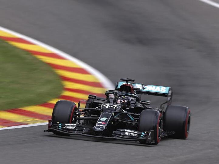 Lewis Hamilton holte sich die Pole - vor seinem Teamkollegen Valtteri Bottas.