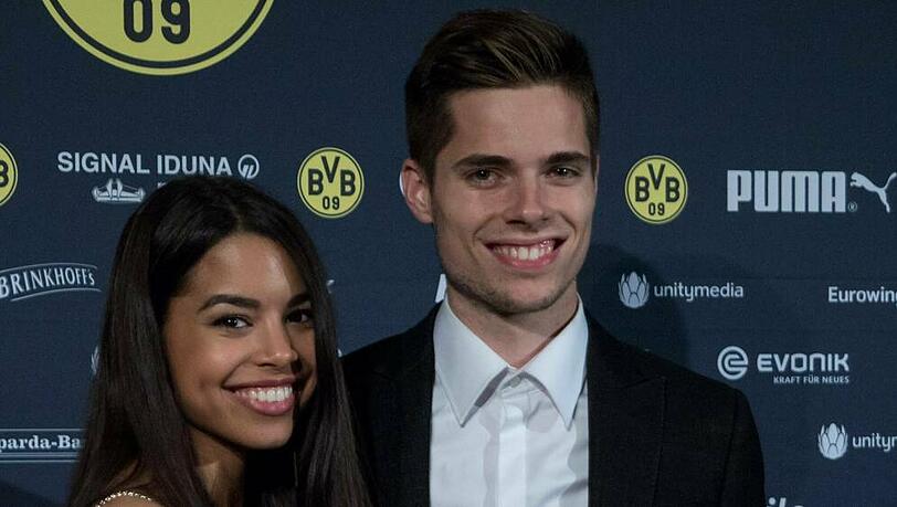 Seit ihrer Jugend ein Paar: Sarah Richmond und Julian Weigl. Seit ihrer Jugend ein Paar: Sarah Richmond und Julian Weigl.