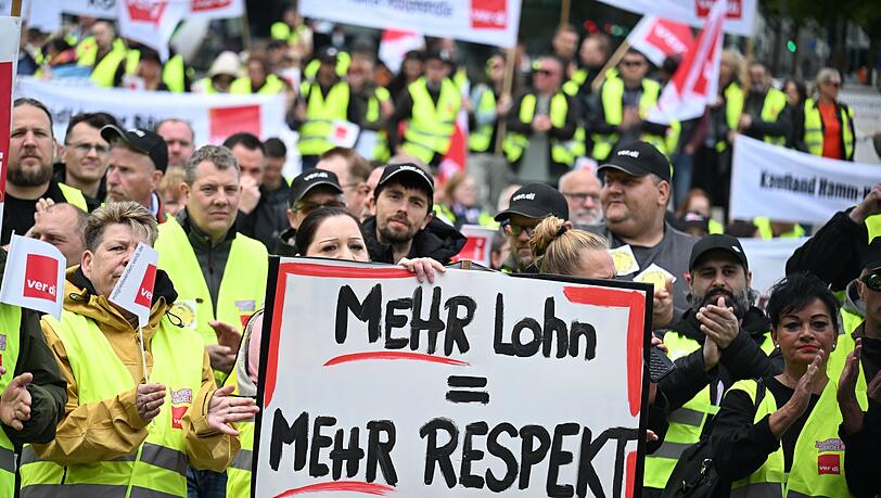Besch&auml;ftige im Einzelhandel demonstrieren in mehreren deutschen St&auml;dten. (Archivbild)