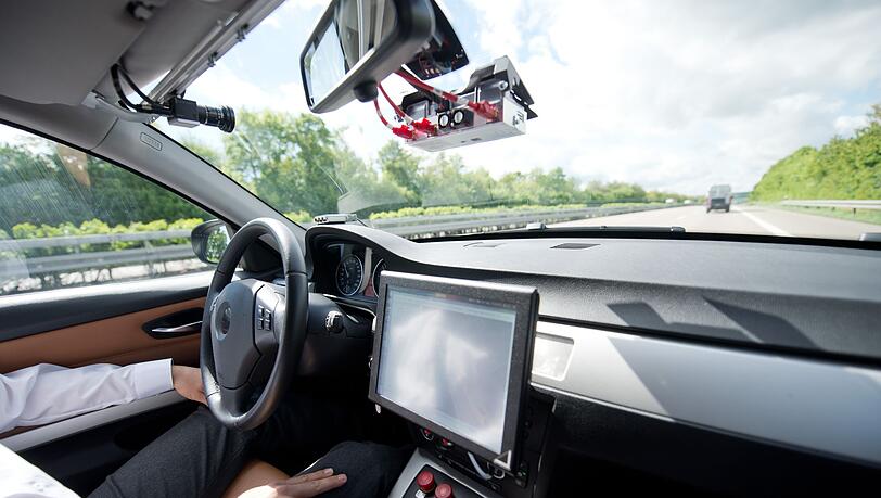Beim automatisierten Fahren gehen Bosch und VW künftig getrennt Wege. (Archivbild) Beim automatisierten Fahren gehen Bosch und VW künftig getrennt Wege. (Archivbild)