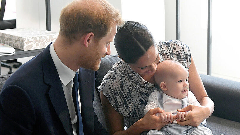 Prinz Harry, Herzogin Meghan und der kleine Archie während ihrer Afrikareise