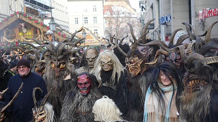 Der Kramperllauf in der Münchner Innenstadt.