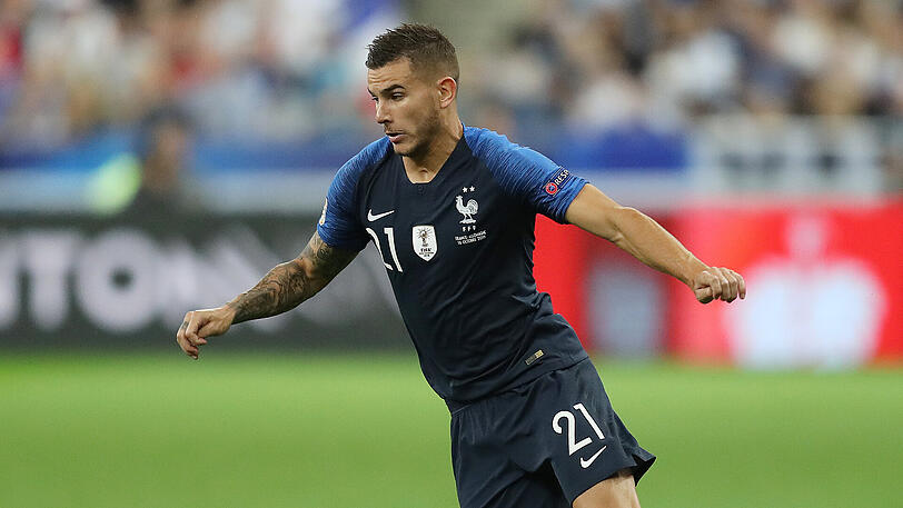 Lucas Hernández (Frankreich): Auch Abwehrkollege Lucas Hernández wurde zum Unmut der Bayern-Verantwortlichen von Didier Deschamps in das Aufgebot berufen. Nachdem er gegen Island als Vorsichtsmaßnahme noch nicht eingesetzt wurde, stand der Neu-Münchner gegen die Türkei in der Startelf und absolvierte die vollen 90 Minuten.
