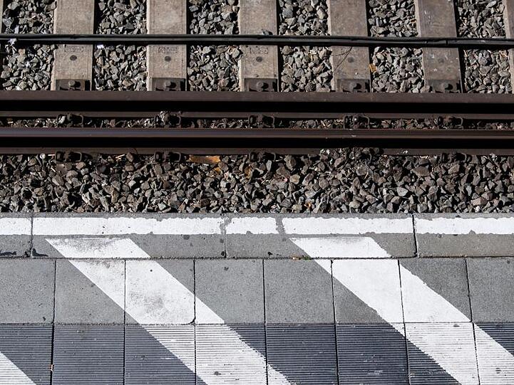 Ein Bahnsteig an der S-Bahn Stammstrecke aufgenommen an der Haltestelle Hackerbrücke. Foto: Sven Hoppe/Archivbild