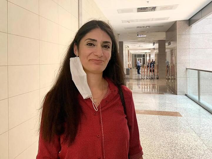 Muss keine Fußfessel mehr tragen: Die seit mehr als einem Jahr in der Türkei festgehaltene Kölnerin Gönül Örs.