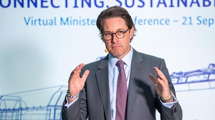 Bundesverkehrsminister Andreas Scheuer (CSU) präsentierte ein Konzept, um den TEE wieder aufleben zu lassen.