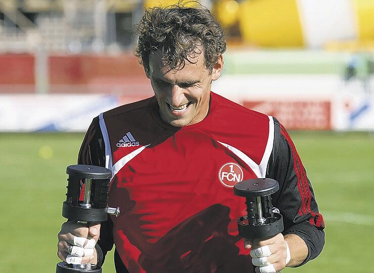 &bdquo;Wir werden hart arbeiten müssen&ldquo;, sagt Torwart Raphael Schäfer und geht im Trainingslager schon einmal mit gutem Beispiel voran.Foto: Wolfgang Zink