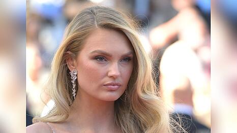 Romee Strijd bei einem Auftritt in Cannes.