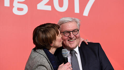 Ziehen wohl im März nach Bellevue: Frank-Walter Steinmeier (SPD) und seine Frau, Elke Büdenbender.